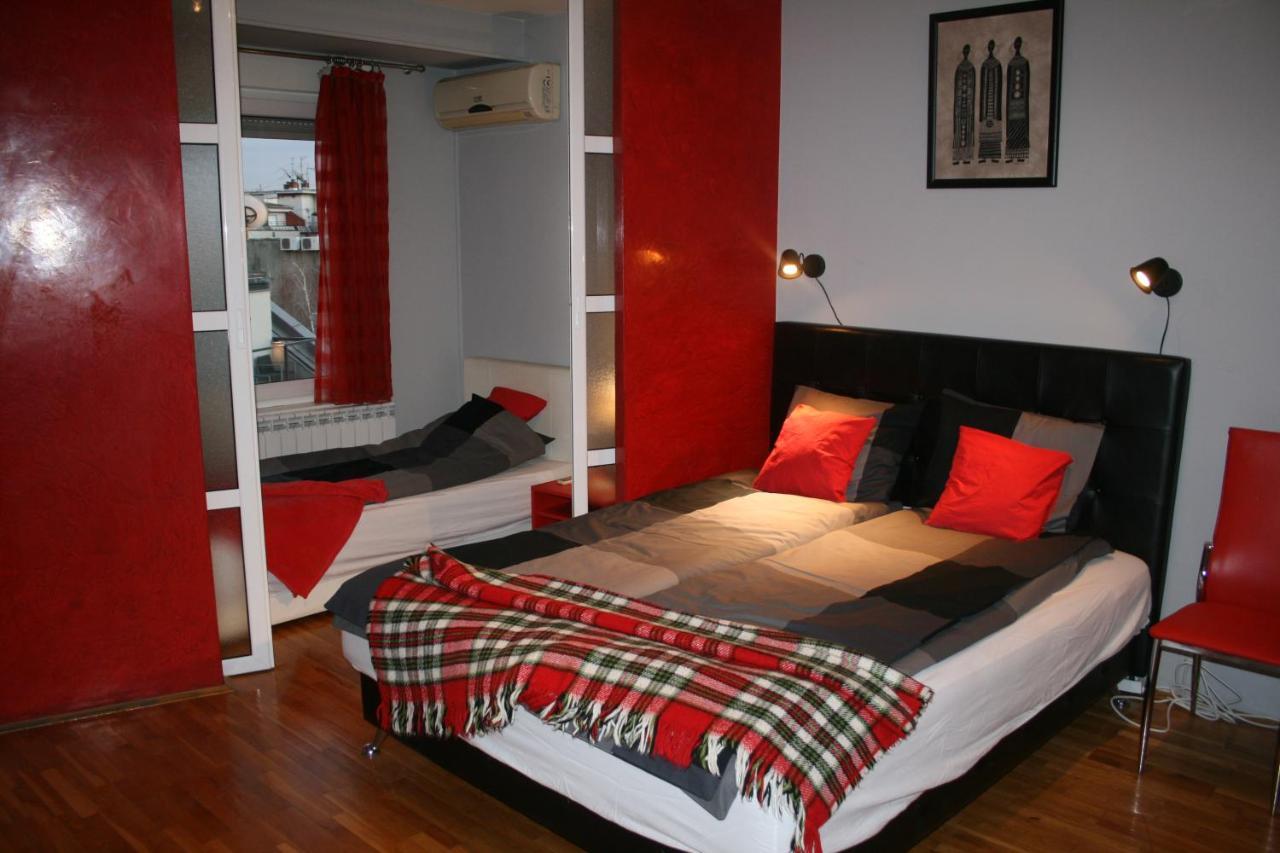 Savinac Apartman U Srcu Beograda, Trg Slavija Exterior photo